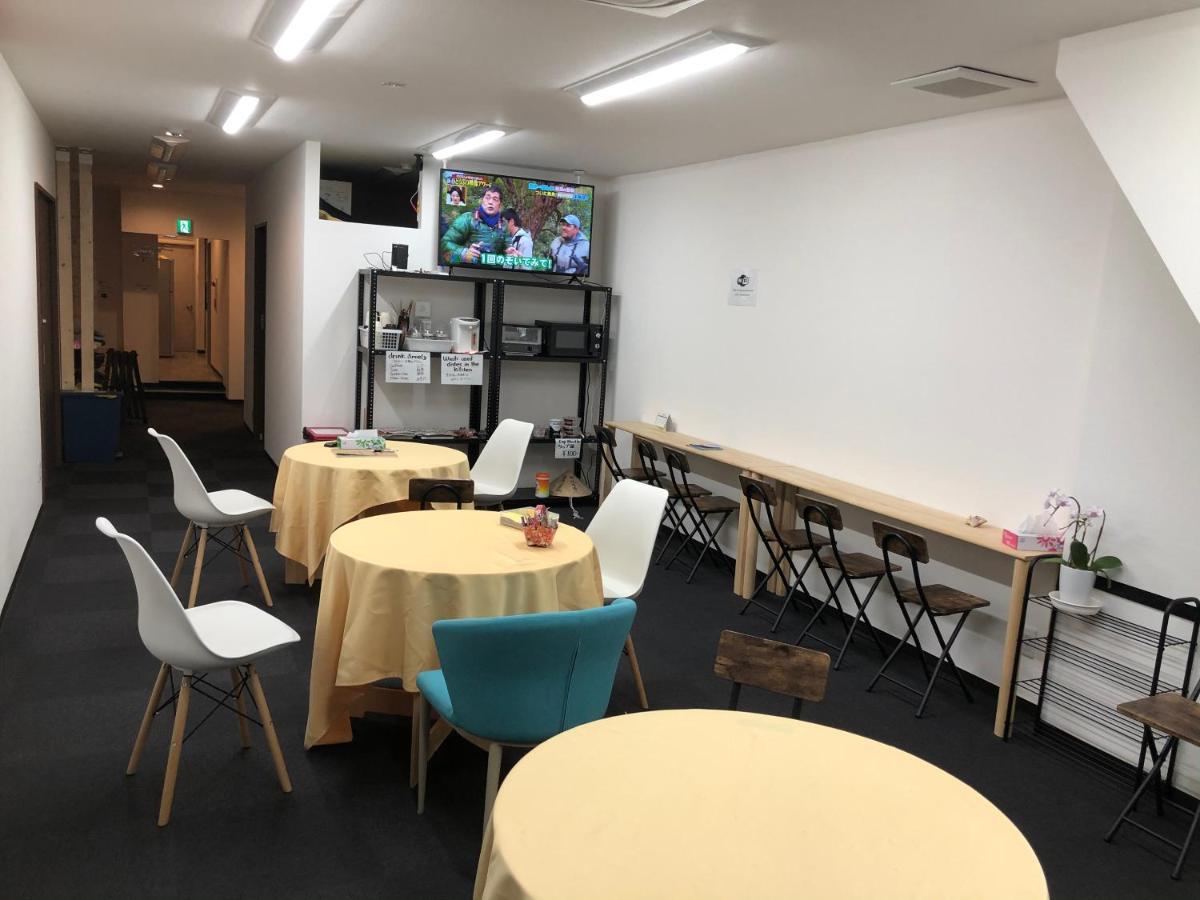 Hiroshima Guesthouse Flower Екстер'єр фото