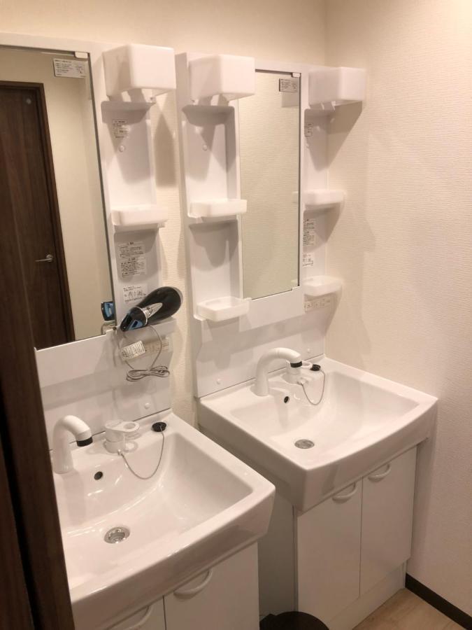 Hiroshima Guesthouse Flower Екстер'єр фото